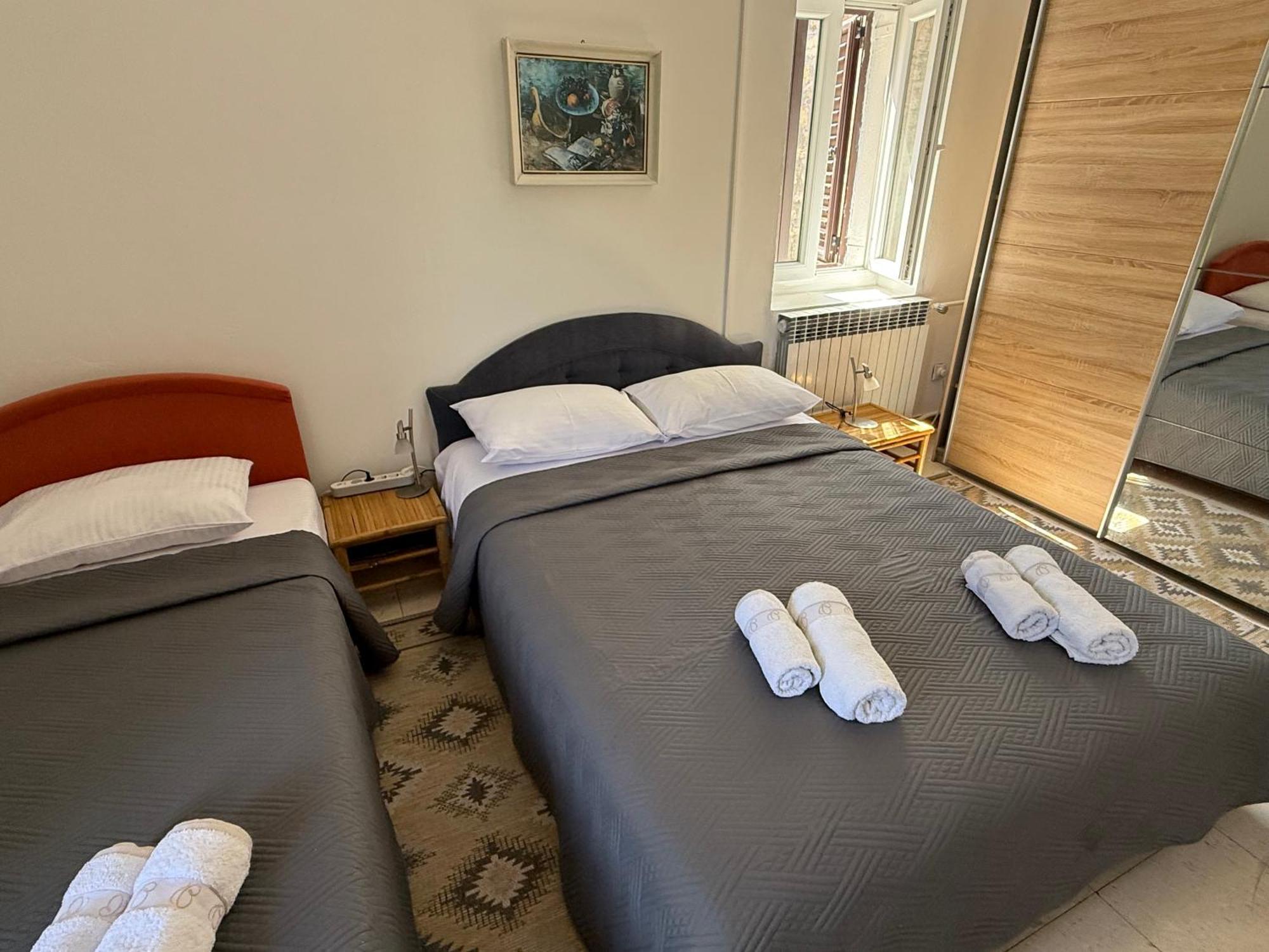 Apartments Aleksic Old Town Будва Екстериор снимка